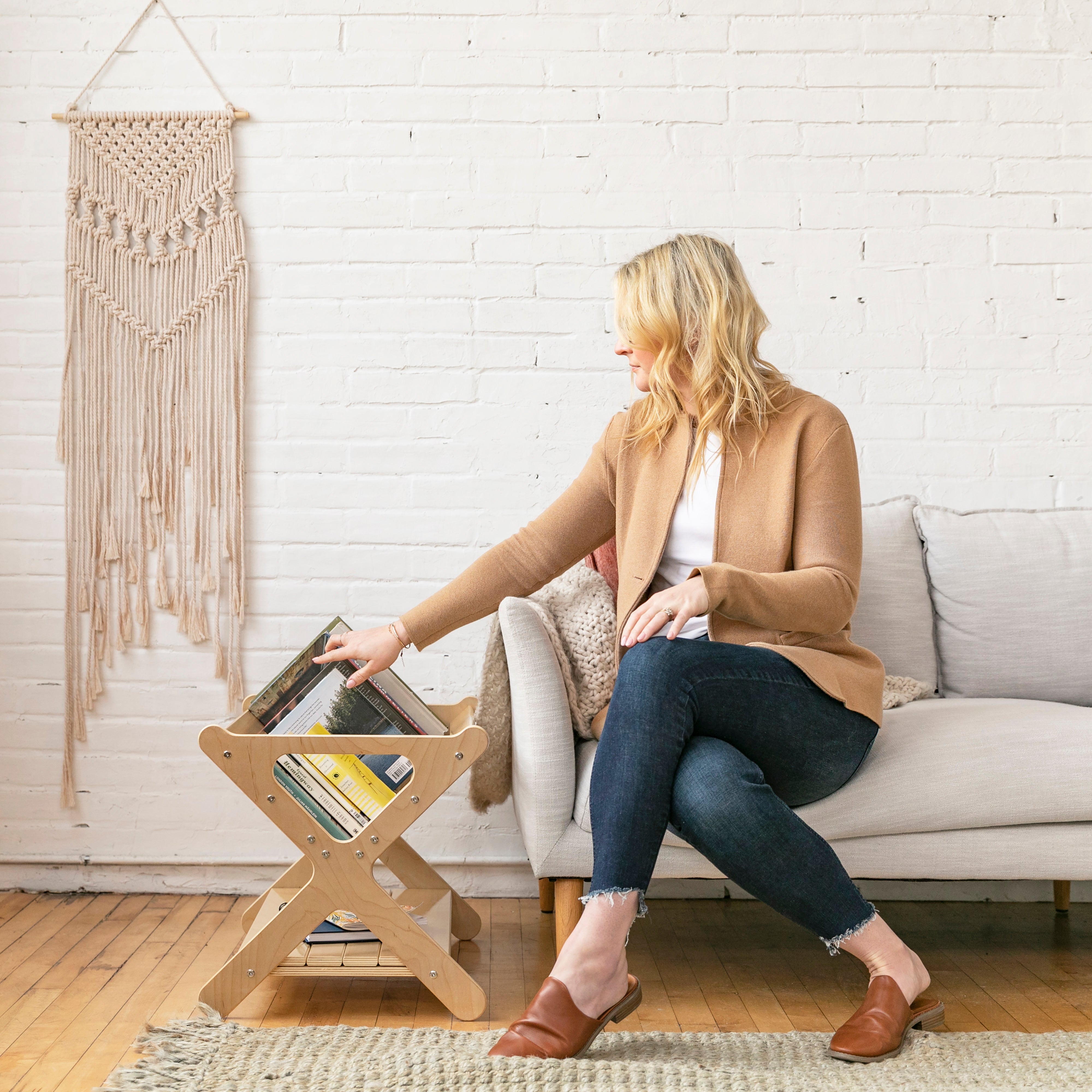Book Caddy with Shelf