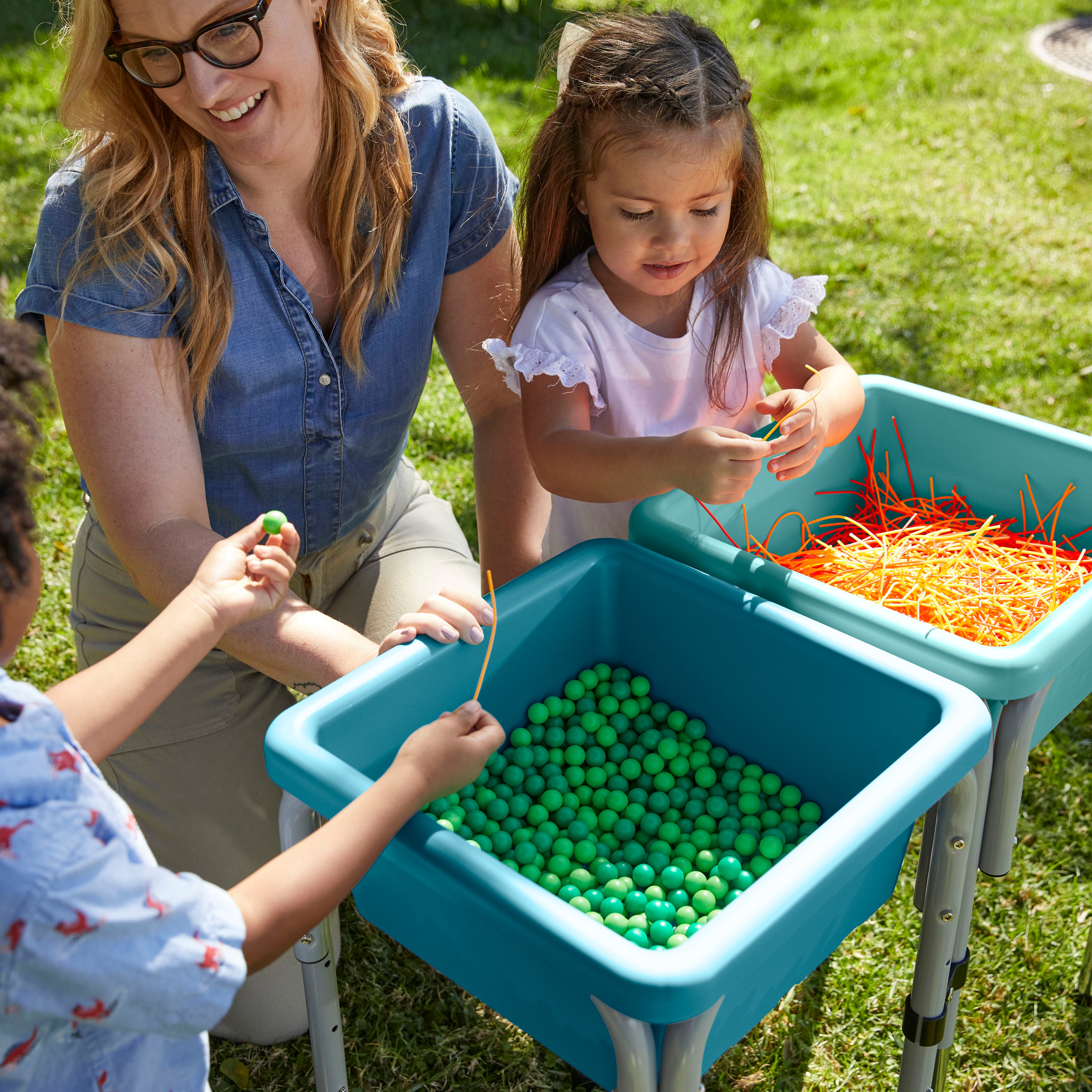2-Station Sand and Water Adjustable Play Table, Sensory Bins
