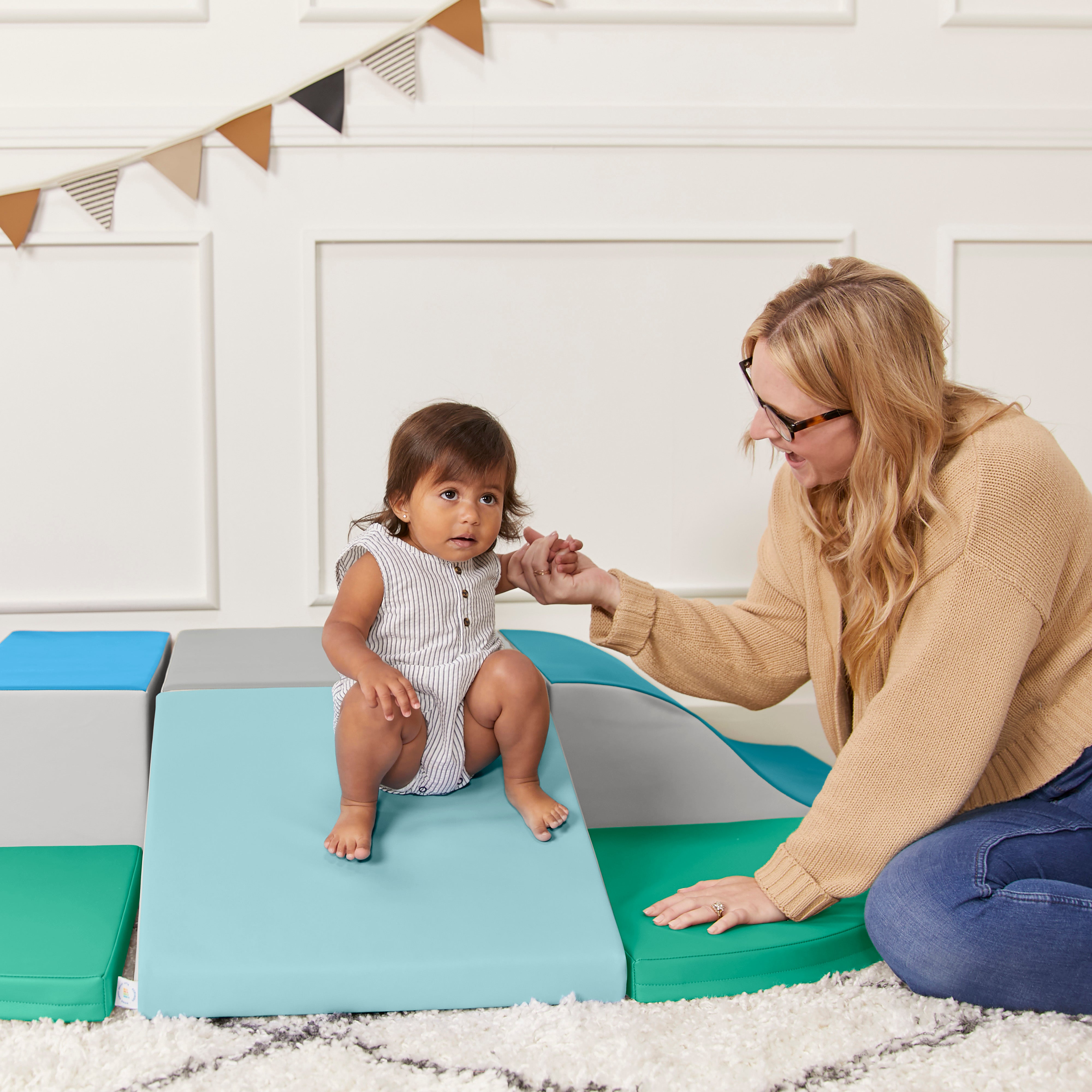 Little Me Wall Climb and Slide, 6-Piece