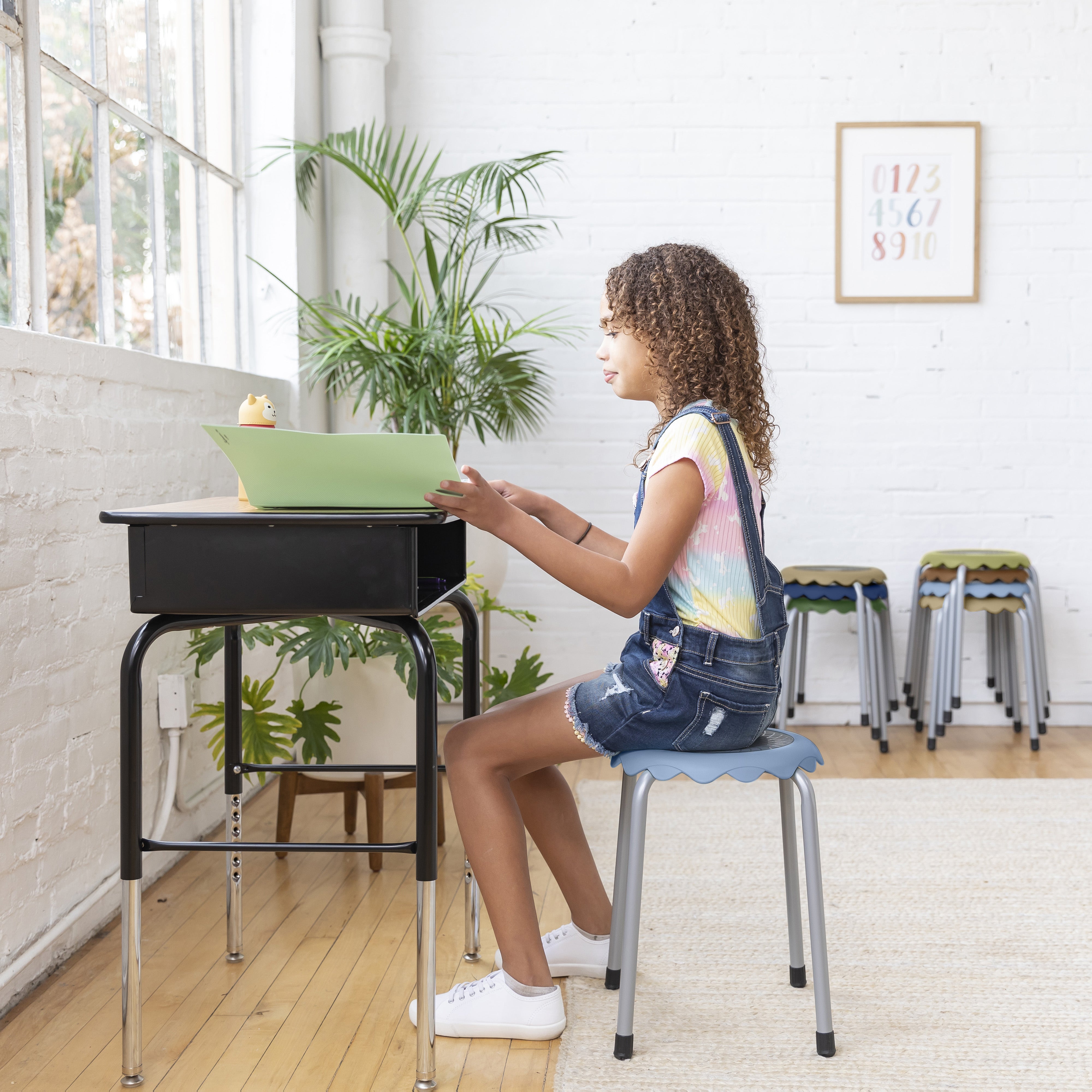 Daisy Stackable Stool Set, 8-Piece