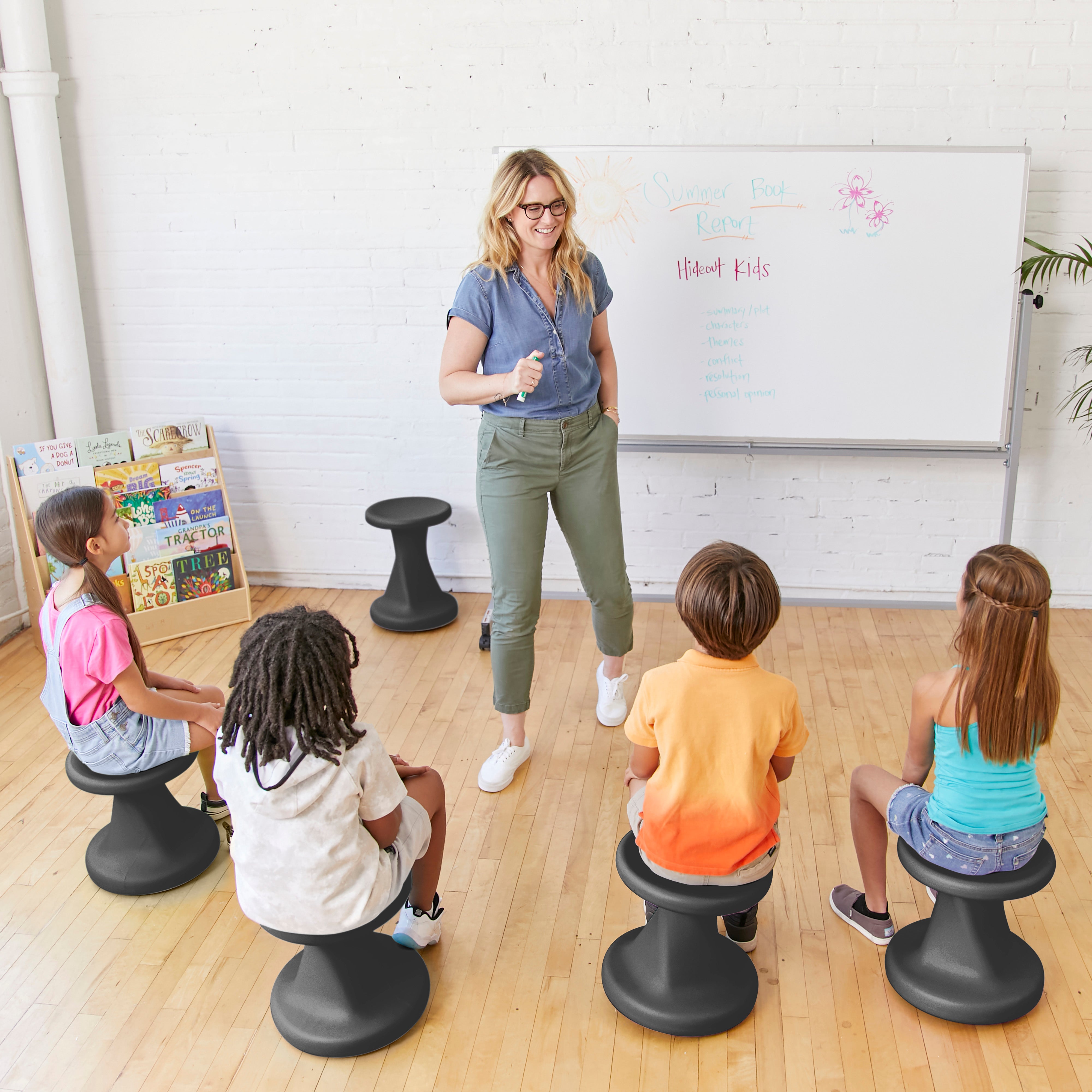 Twist Wobble Stool, 14in Seat Height