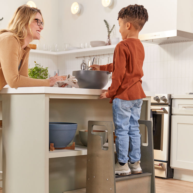 Reach-Up Kids Step Stool with Handles
