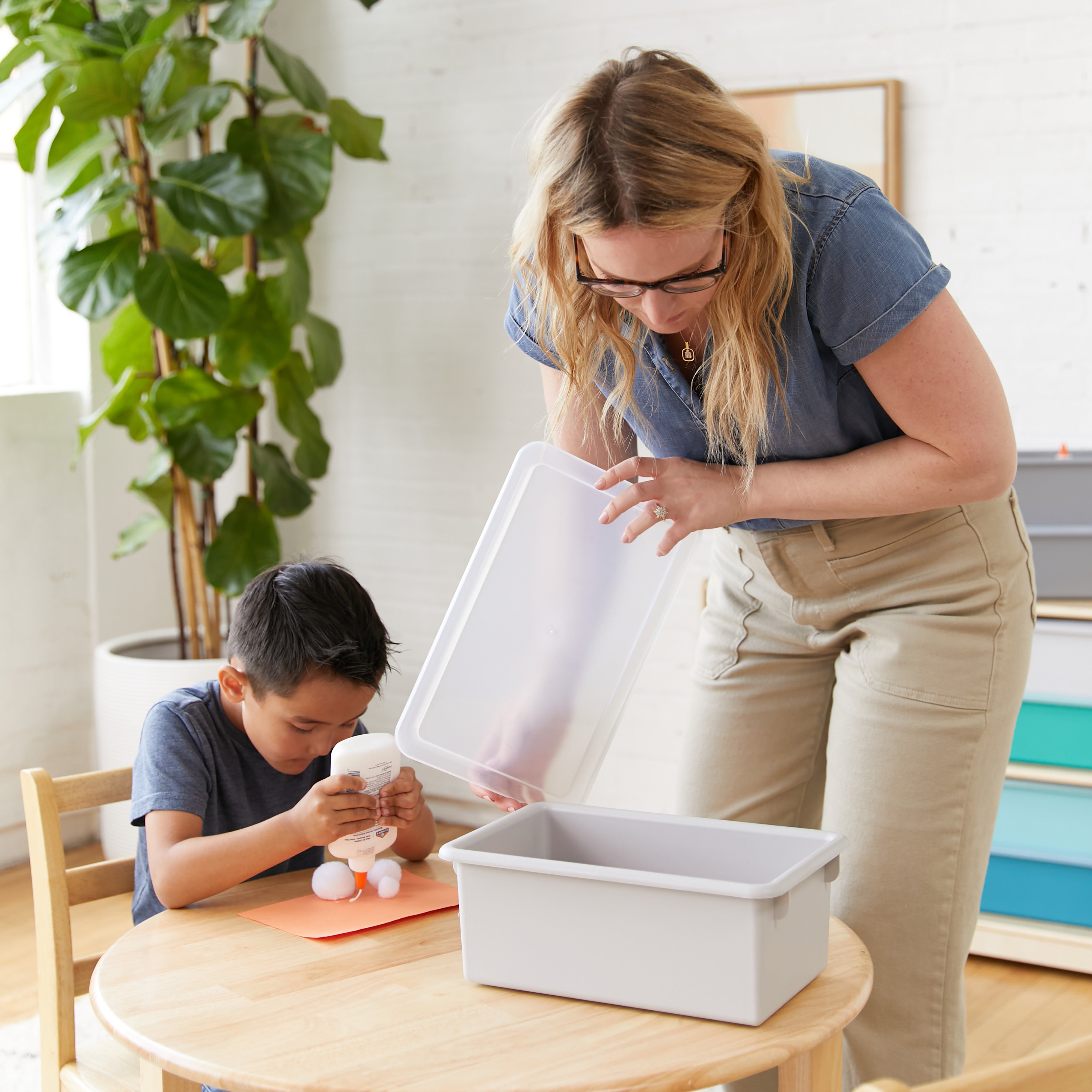 20-Compartment Mobile Storage Tower and 20 Cubby Bins, 5x4