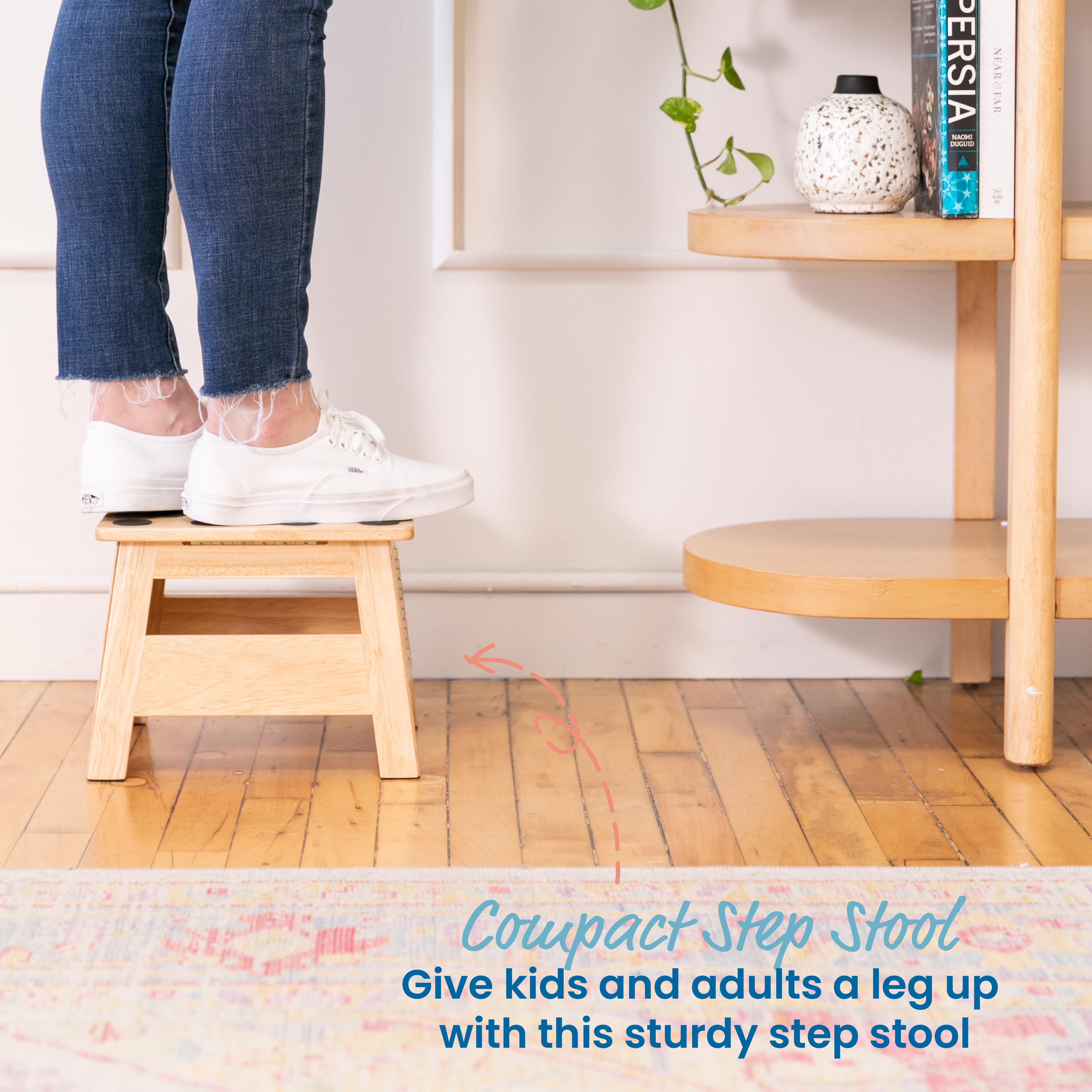 Folding Step Stool with Handle, Kids Furniture, Natural