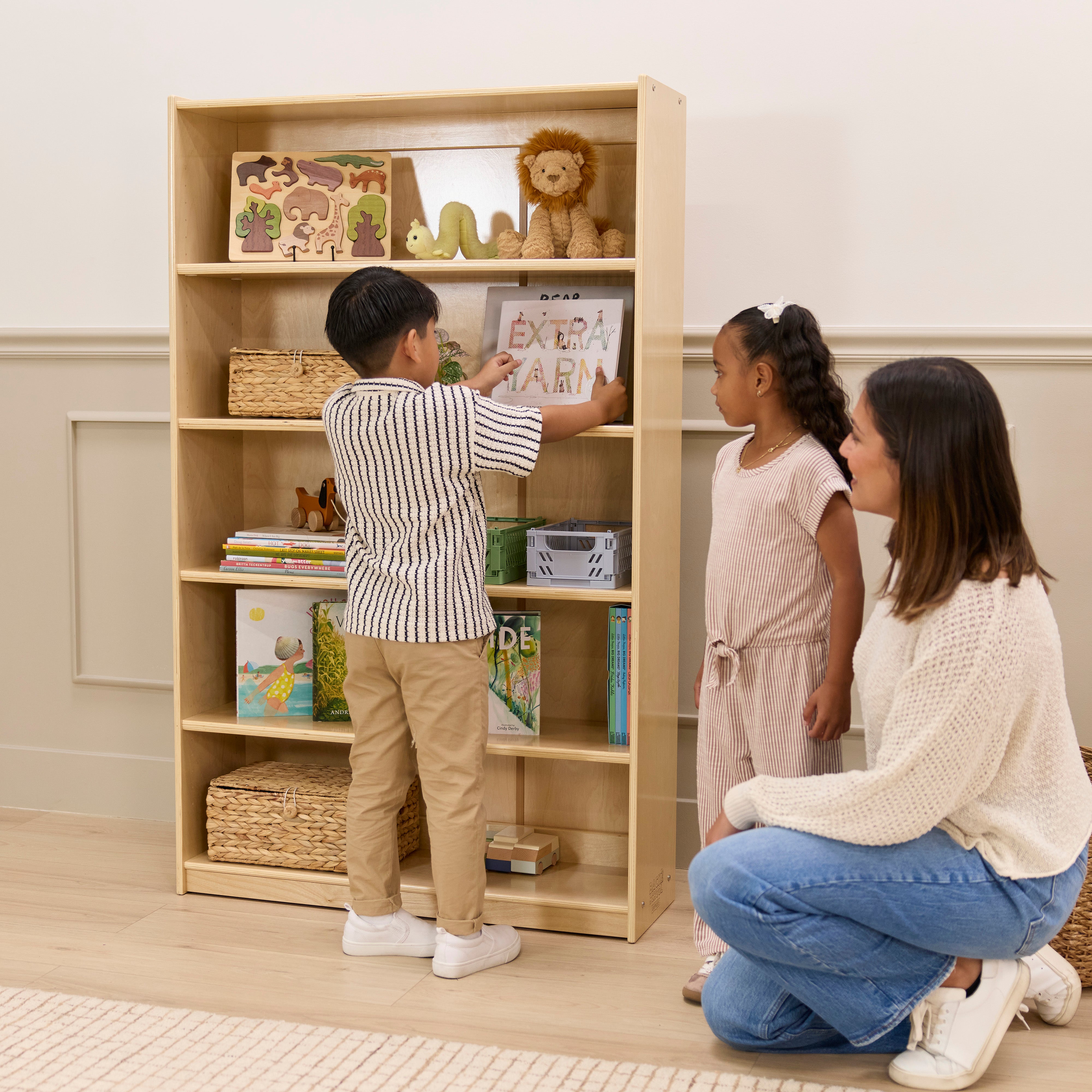 Adjustable Bookshelf
