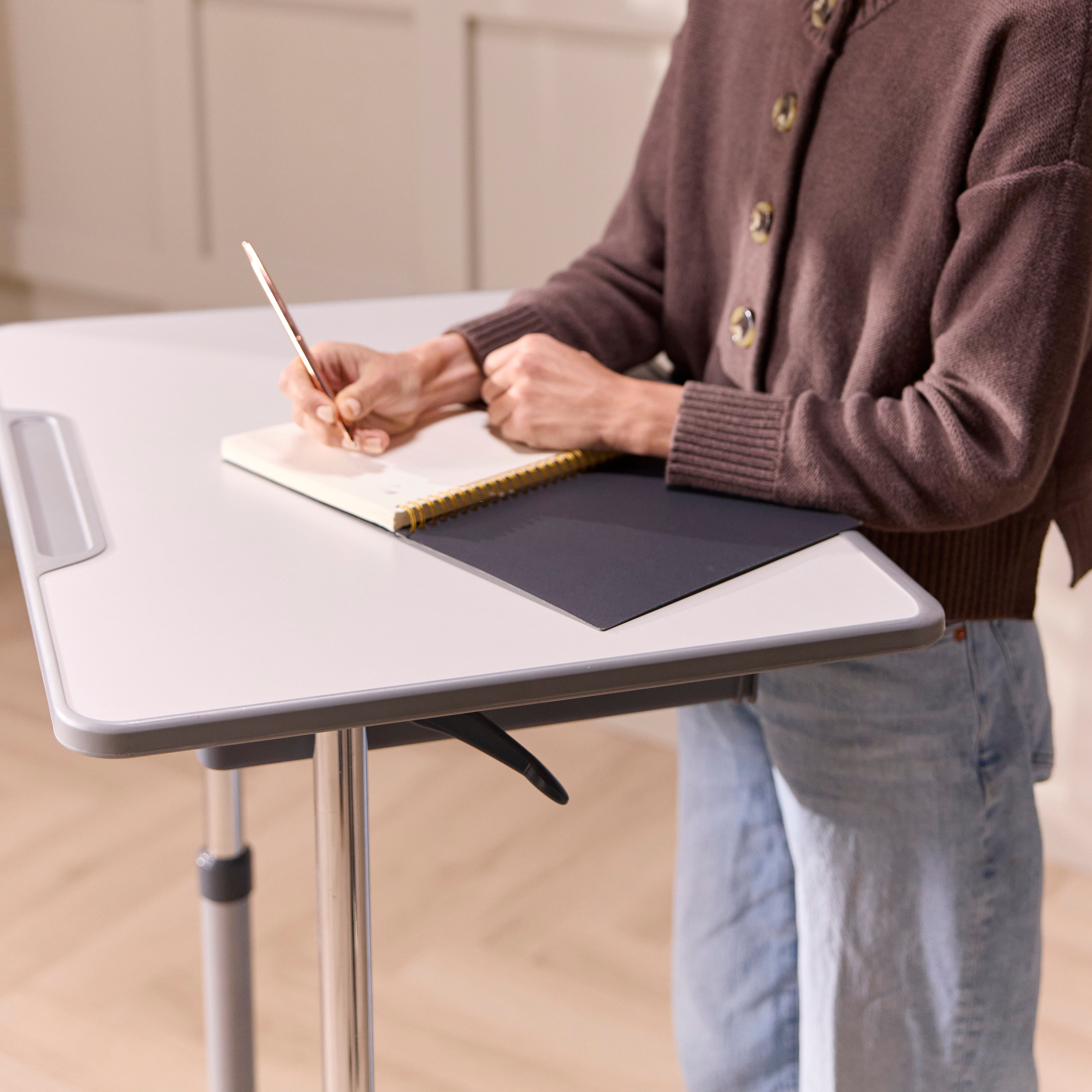 Mobile Adjustable Student Standing Desk