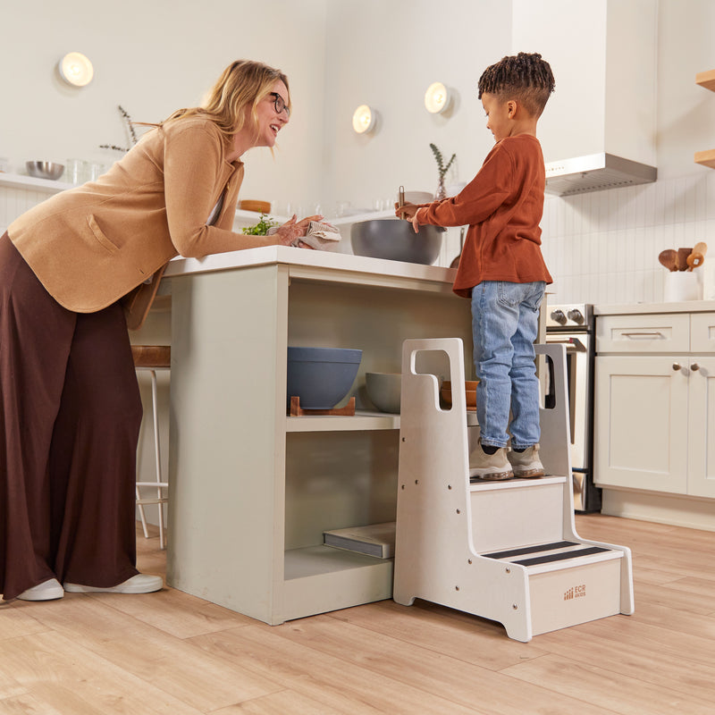 Reach-Up Kids Step Stool with Handles