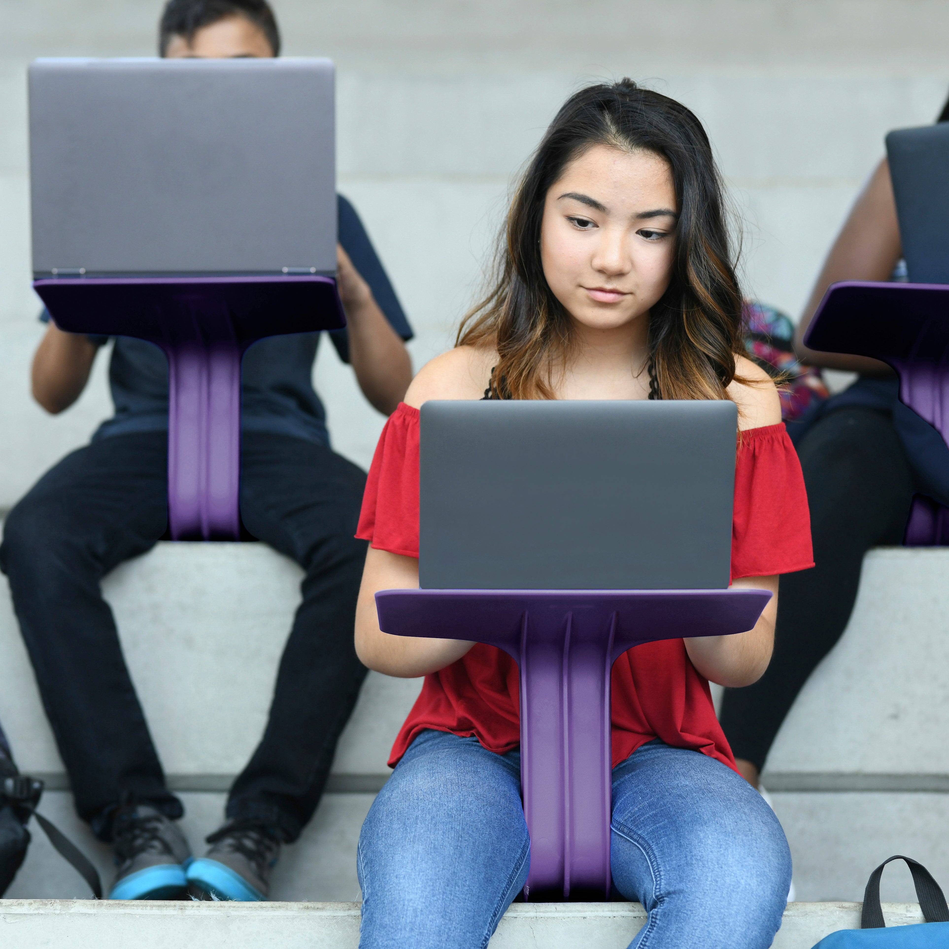 The Surf Portable Lap Desk, Flexible Seating